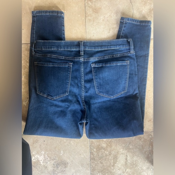 Banana Republic, ladies jeans, size 12 excellent condition skinny fit regular - Picture 6 of 8
